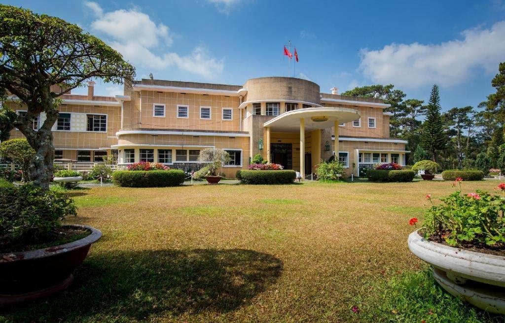 Golden Pearl Hotel Далат Экстерьер фото
